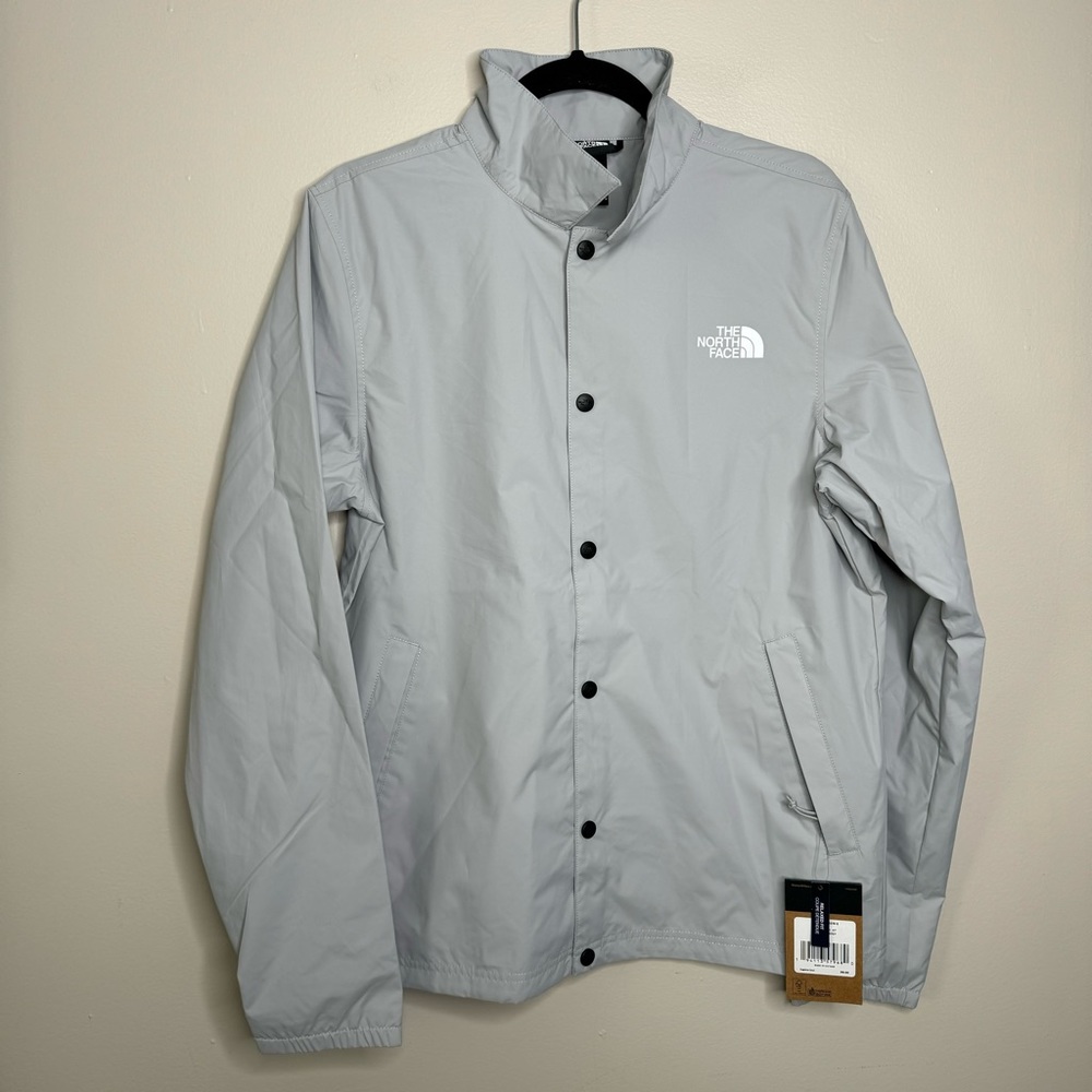 NWT The North Face Gray IC Coaches Jacket - size small
